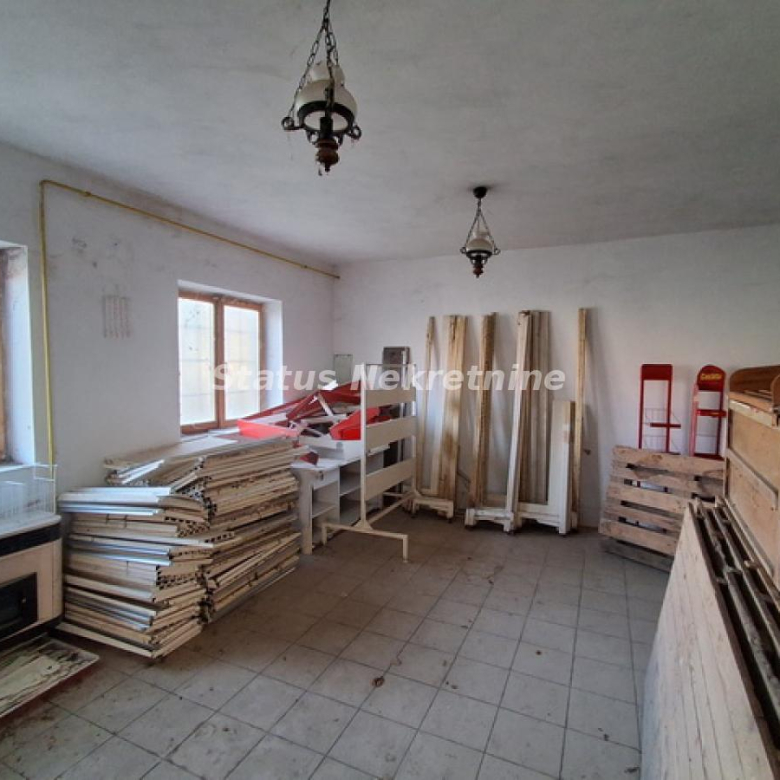 Lokal Prodaja Bečej  434 m2