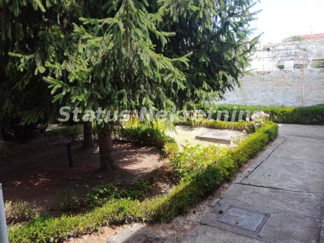 Kuća Prodaja Bačka Palanka  200 m2