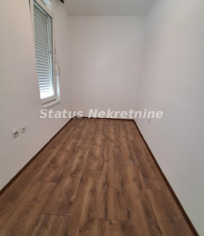 Stan Prodaja Titel  72 m2