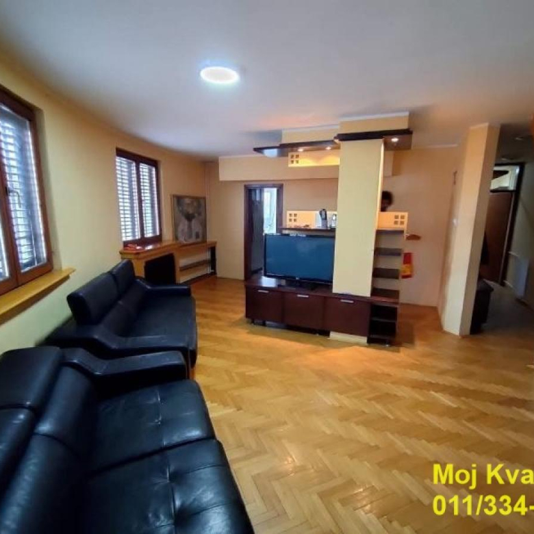 Stan Izdavanje Beograd Palata Pravde 160 m2