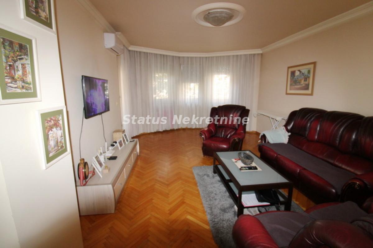 Stan Prodaja Novi Sad  91 m2
