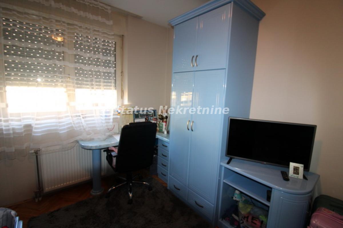 Stan Prodaja Novi Sad  91 m2