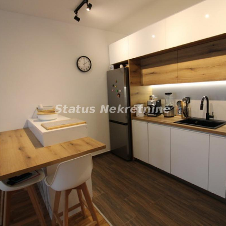 Stan Prodaja Novi Sad  62 m2