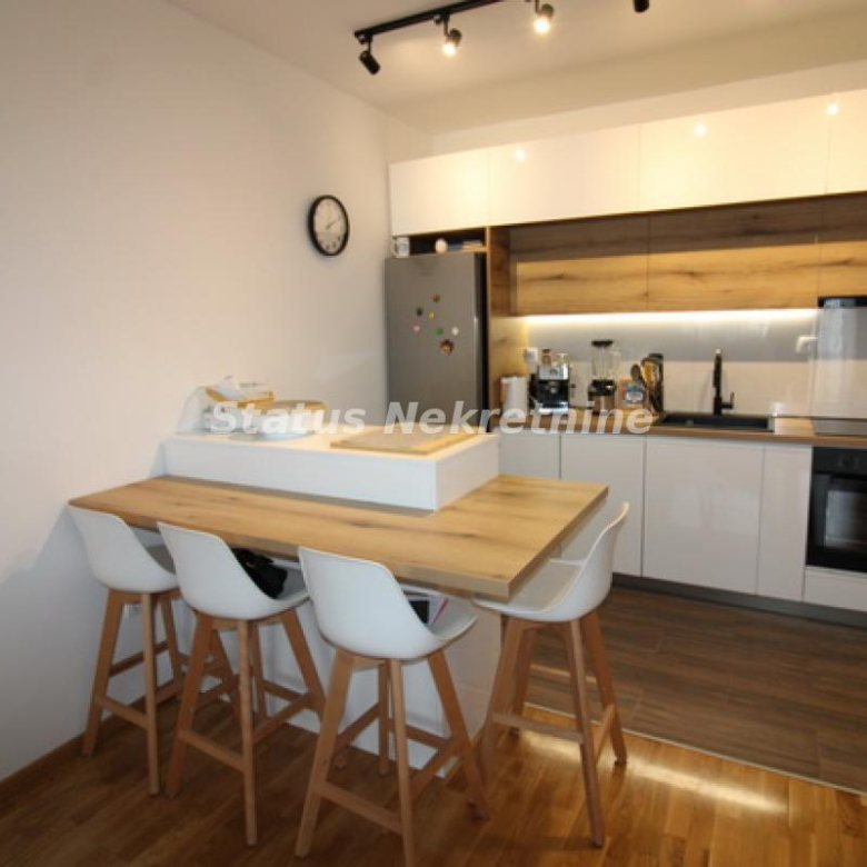 Stan Prodaja Novi Sad  62 m2