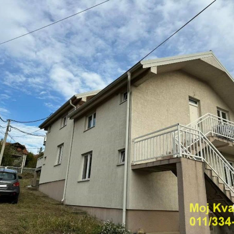 Kuća Prodaja Beograd Kaluđerica 255 m2