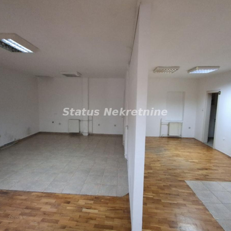 Stan Izdavanje Novi Sad  170 m2