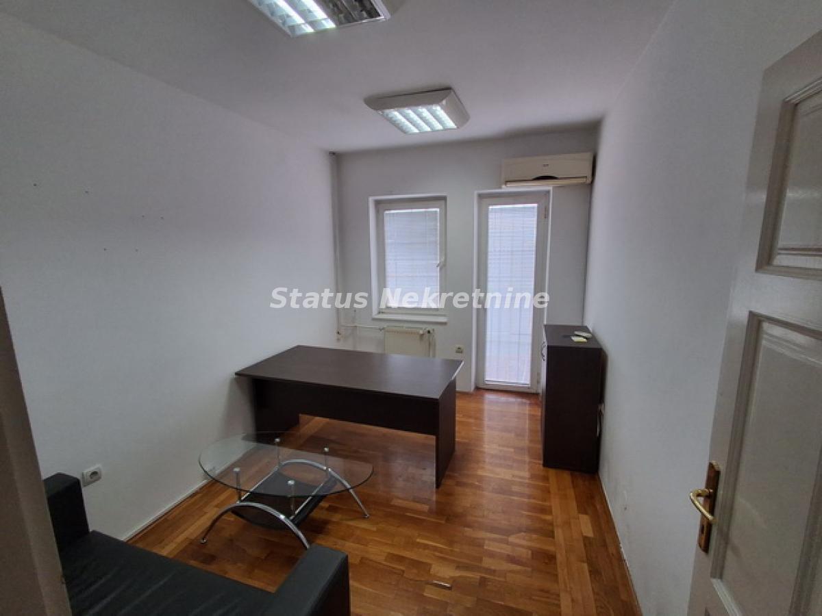 Stan Izdavanje Novi Sad Stan Izdavanje Novi Sad 170 m2