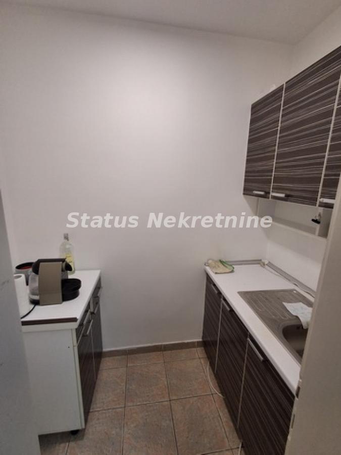 Stan Izdavanje Novi Sad Stan Izdavanje Novi Sad 170 m2