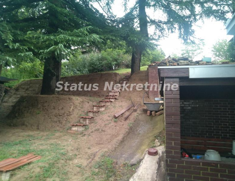 Kuća Prodaja Sremski Karlovci  100 m2