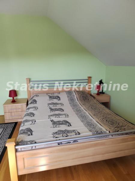 Kuća Izdavanje Novi Sad  200 m2