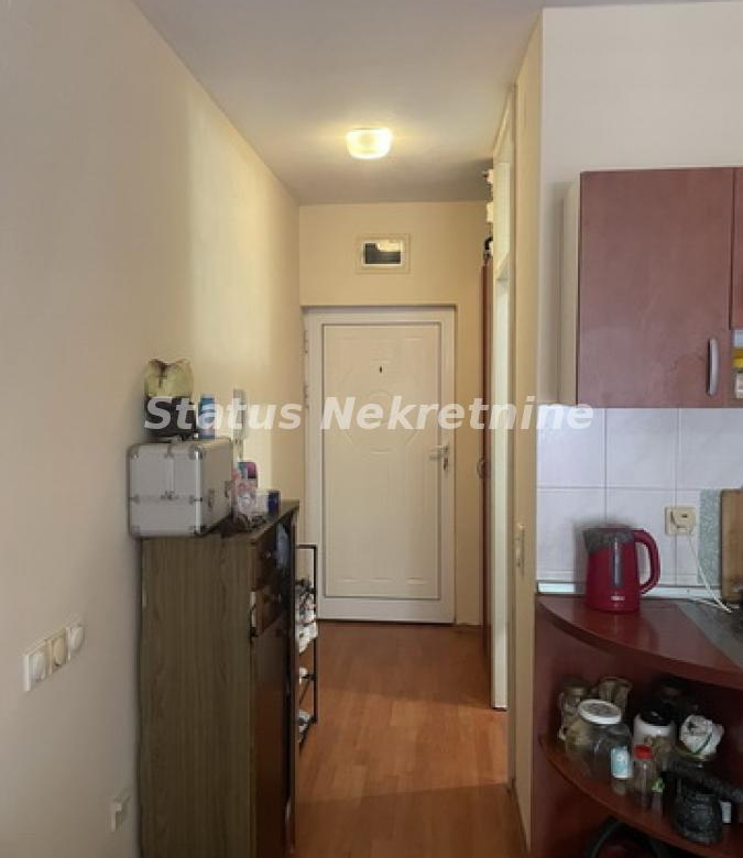 Stan Izdavanje Novi Sad  30 m2