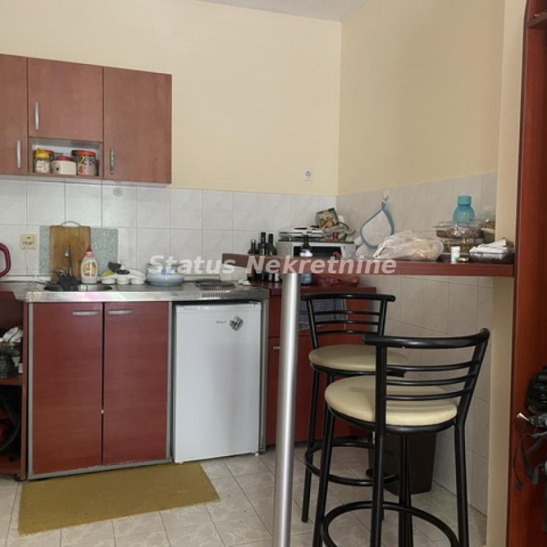 Stan Izdavanje Novi Sad  30 m2