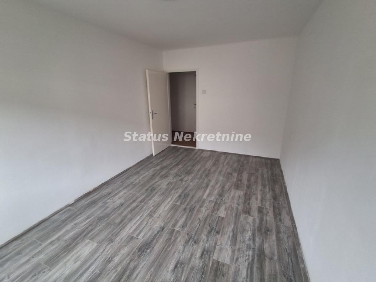 Stan Izdavanje Novi Sad  54 m2