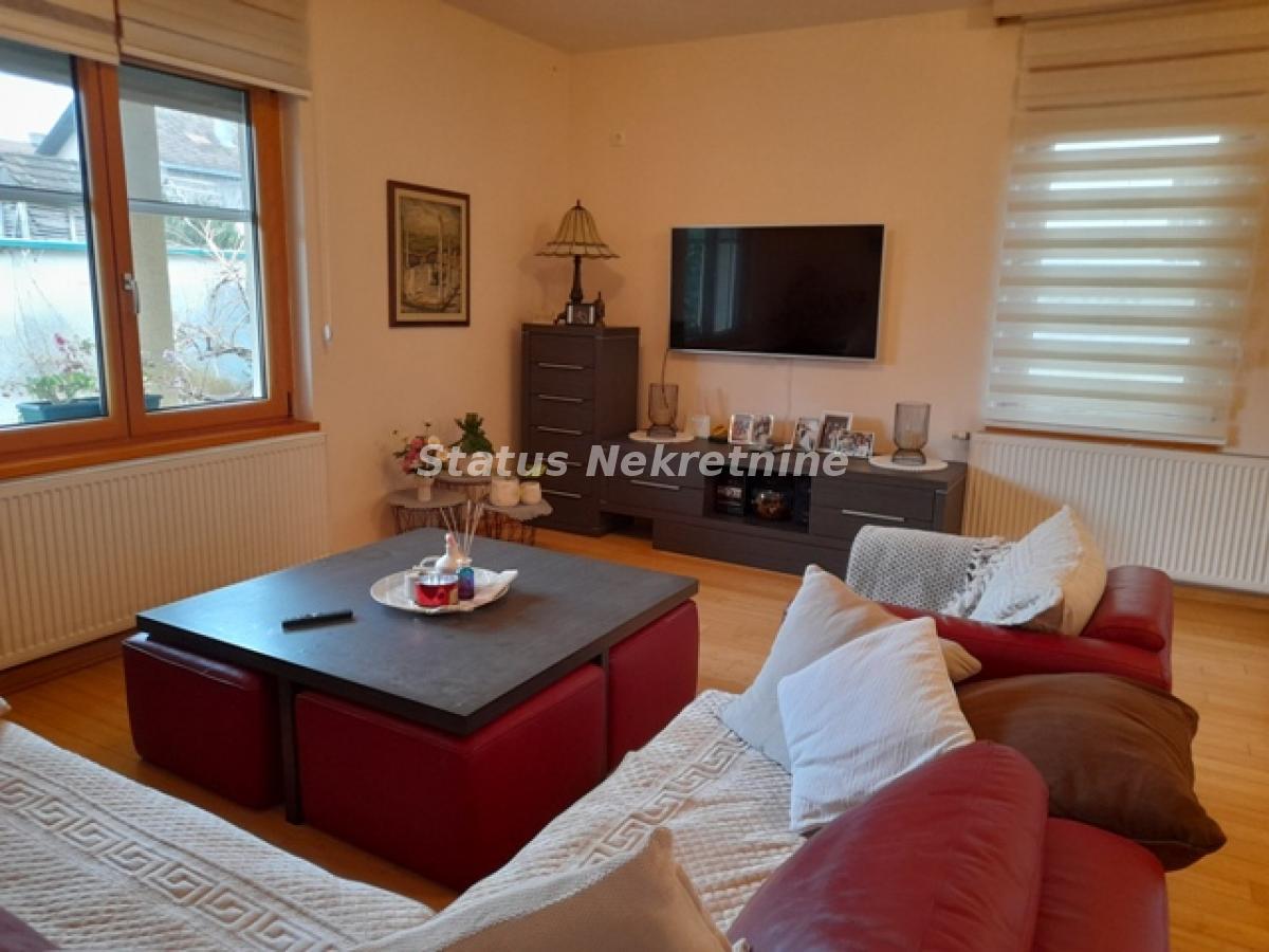 Kuća Prodaja Temerin  440 m2