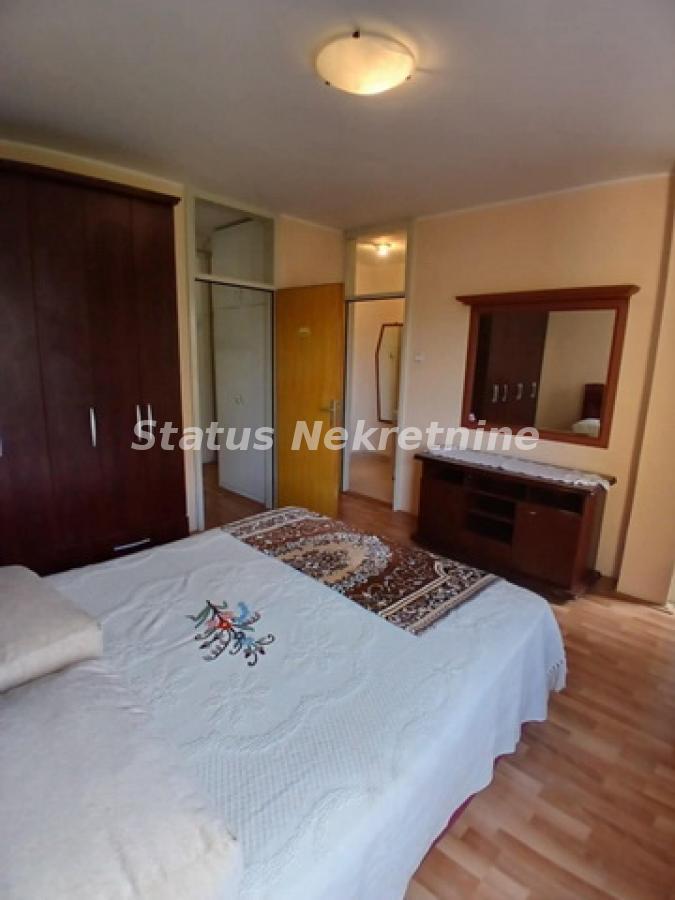 Stan Izdavanje Novi Sad  60 m2