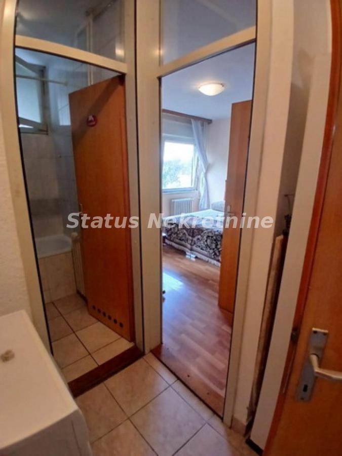Stan Izdavanje Novi Sad  60 m2
