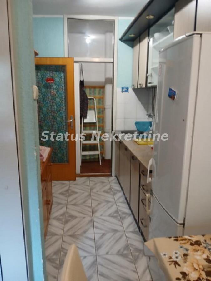 Stan Izdavanje Novi Sad  60 m2