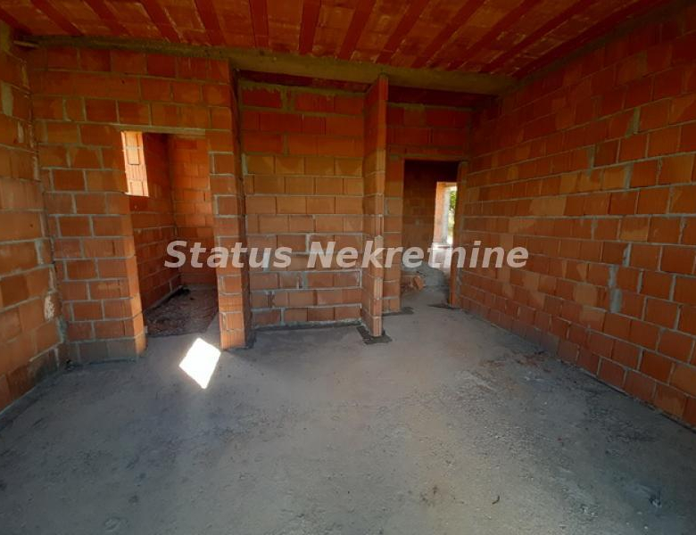 Kuća Prodaja Novi Sad  300 m2