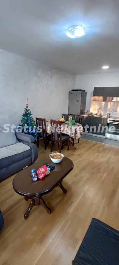 Stan Izdavanje Novi Sad  48 m2