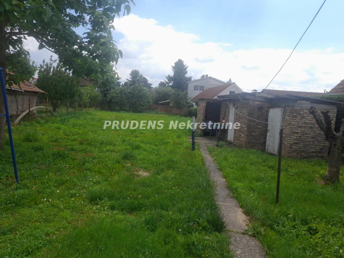 Kuća Prodaja Beograd  70 m2