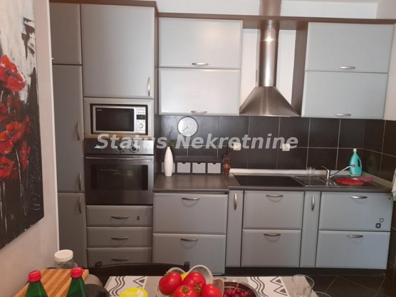 Kuća Prodaja Novi Sad Kuća Prodaja Novi Sad 300 m2