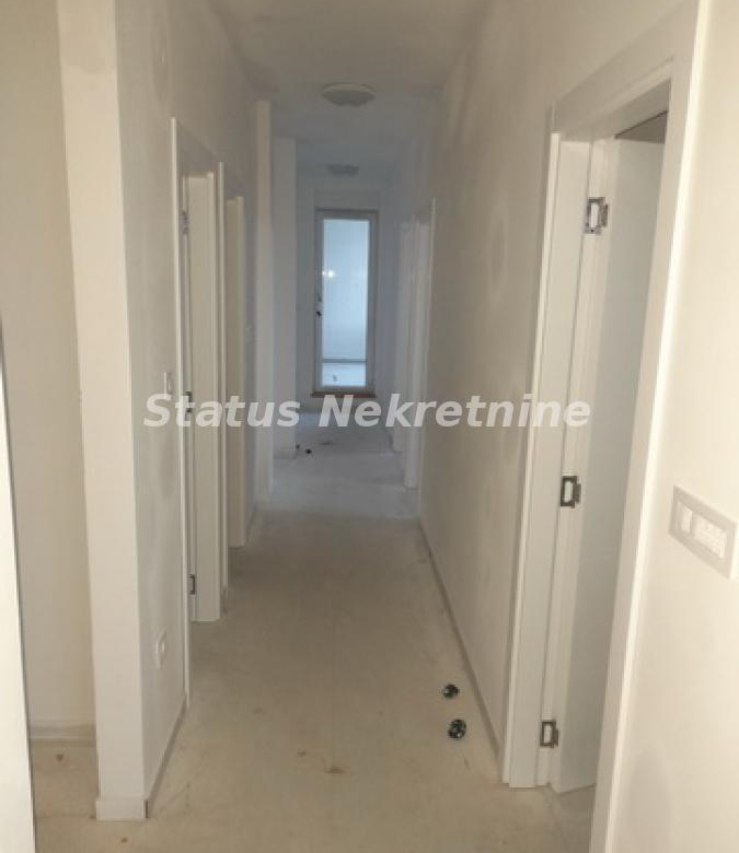 Stan Prodaja Novi Sad  128 m2