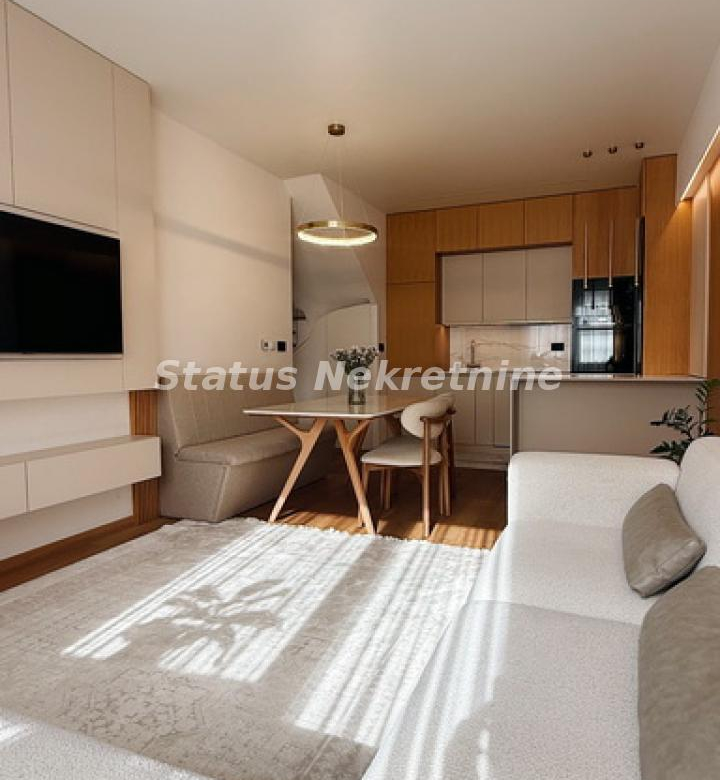 Stan Prodaja Novi Sad  112 m2