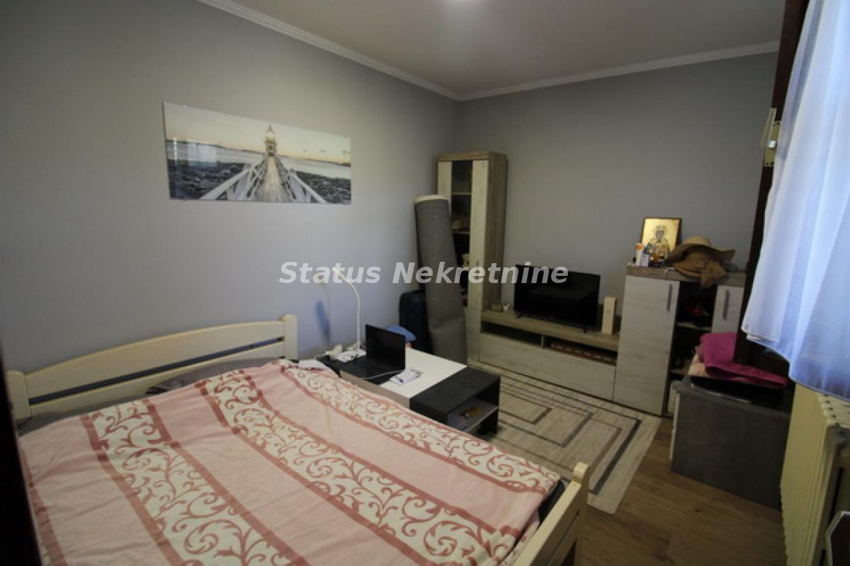 Kuća Prodaja Novi Sad  198 m2