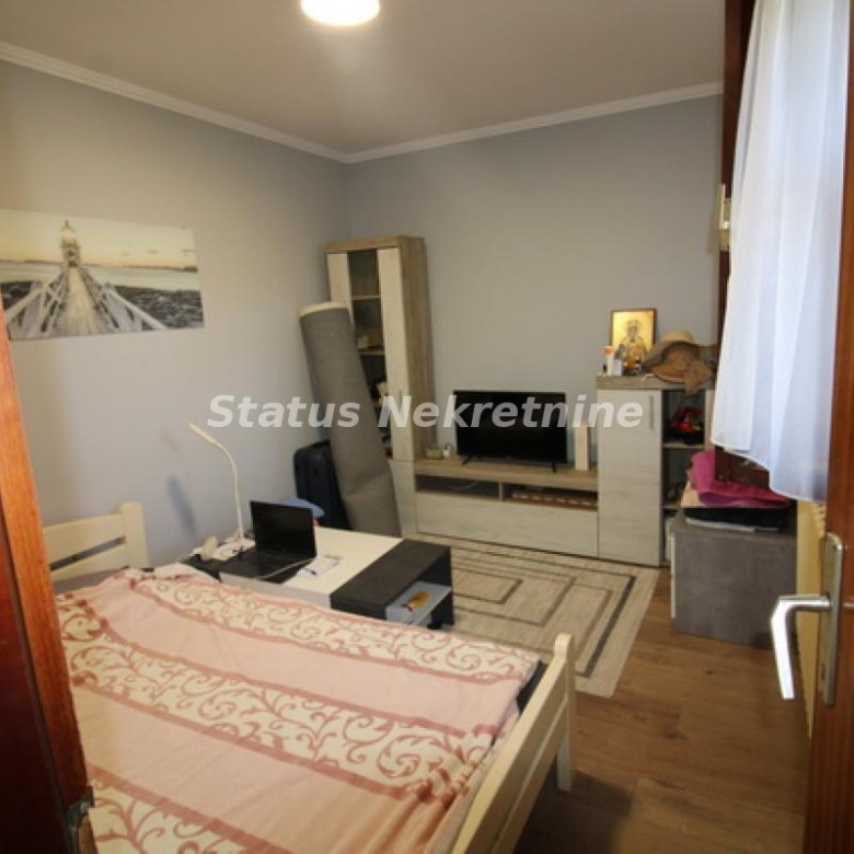 Kuća Prodaja Novi Sad  198 m2