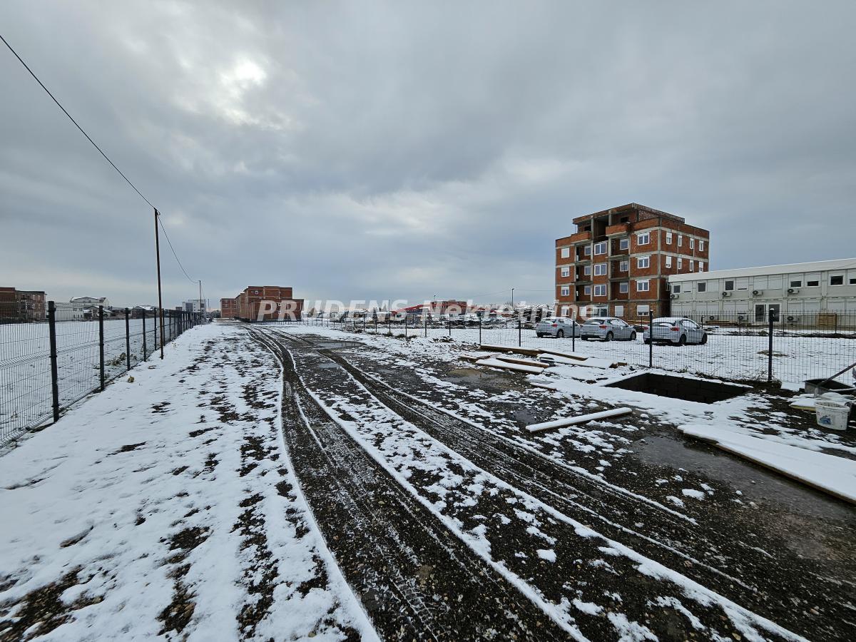 Plac Prodaja Beograd Plac Prodaja Beograd Ledine 0 m2