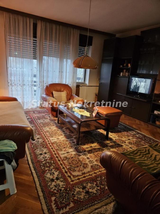 Kuća Prodaja Novi Sad  260 m2