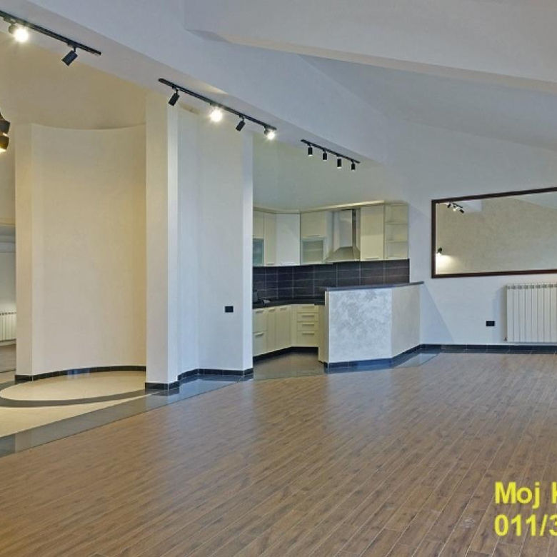 Stan Prodaja Beograd Saobraćajni Fakultet 172 m2