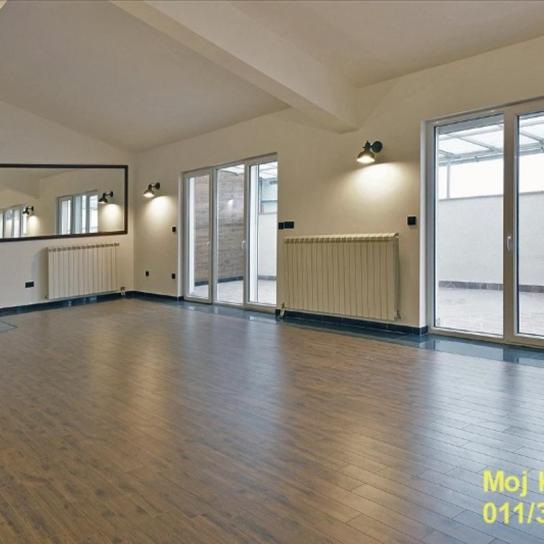 Stan Prodaja Beograd Saobraćajni Fakultet 172 m2