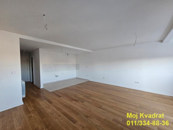 Stan Prodaja Beograd Vukov Spomenik 110 m2