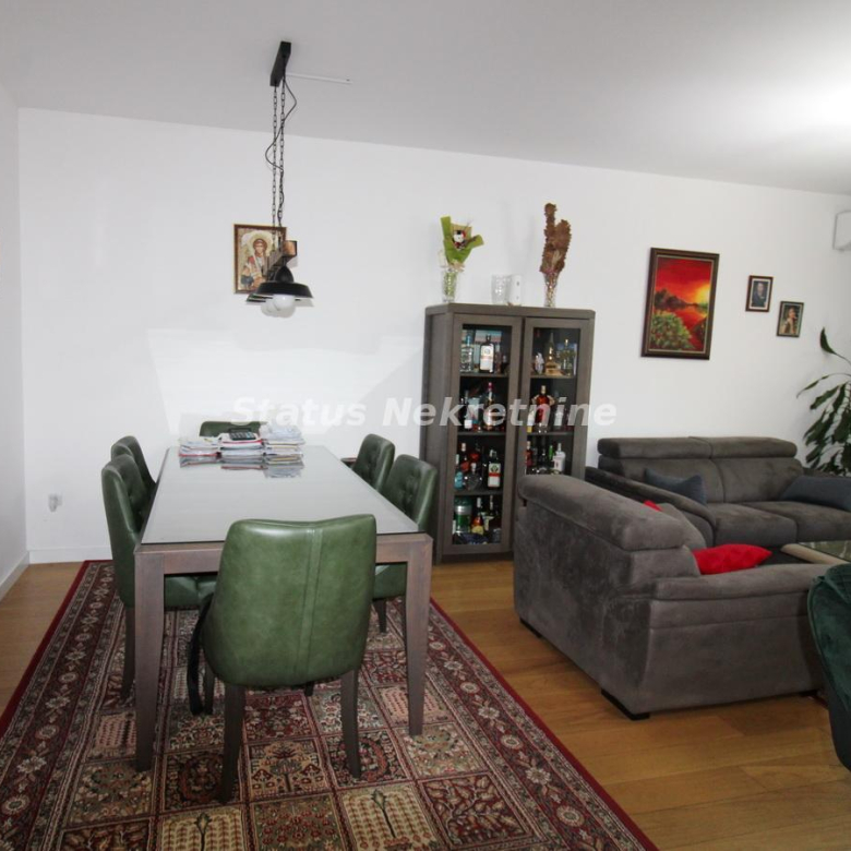 Stan Prodaja Novi Sad  95 m2