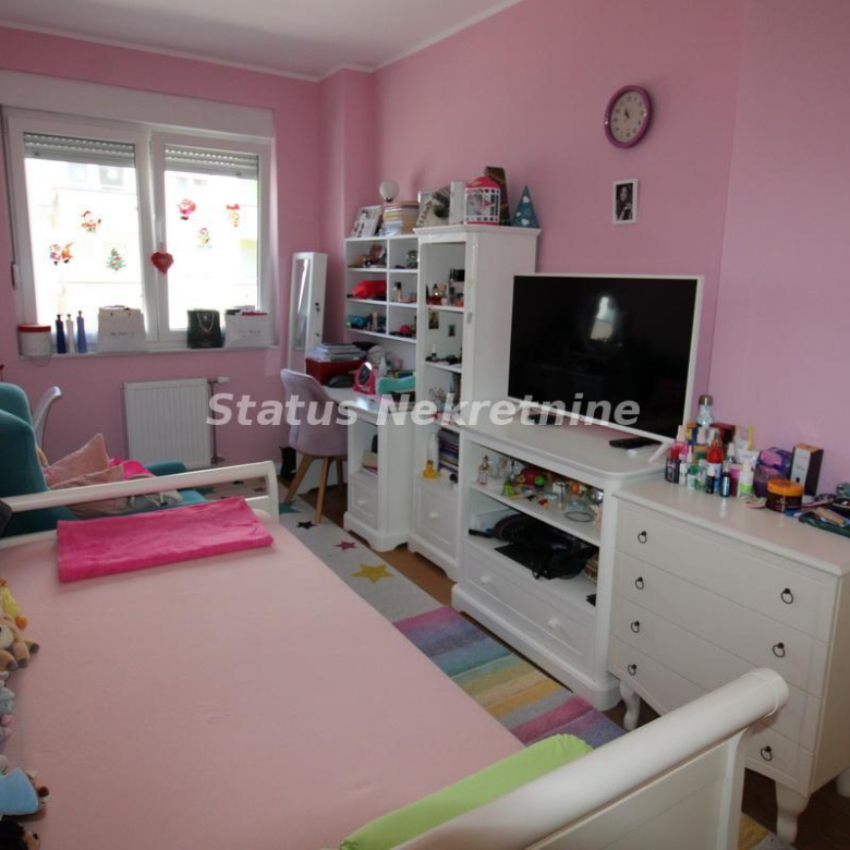Stan Prodaja Novi Sad  95 m2