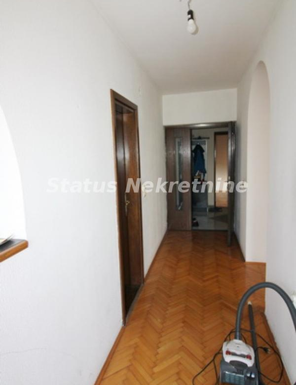 Kuća Prodaja Temerin  420 m2