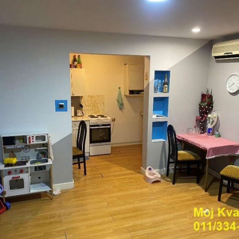 Kuća Prodaja Beograd Jakovo 451 m2