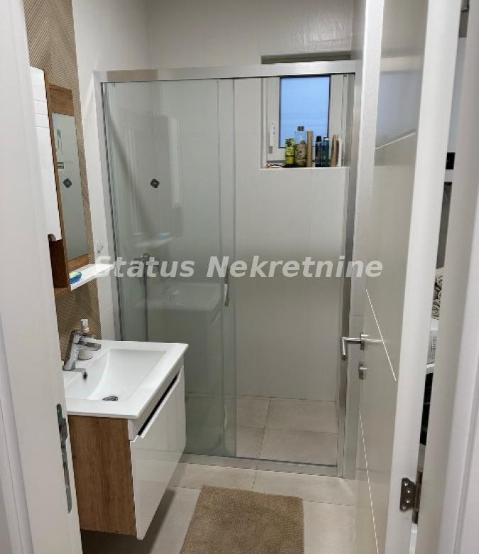 Stan Prodaja Novi Sad  71 m2