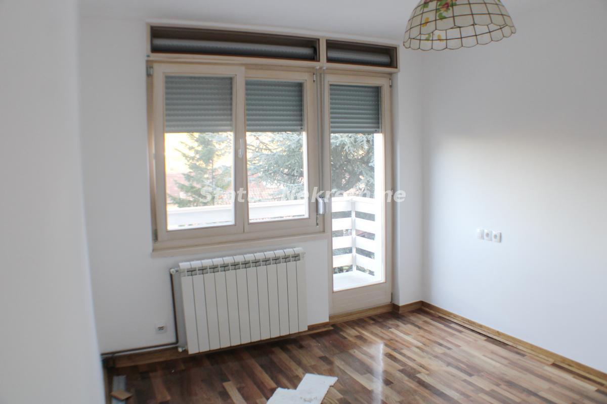 Kuća Izdavanje Novi Sad Kuća Izdavanje Novi Sad 160 m2