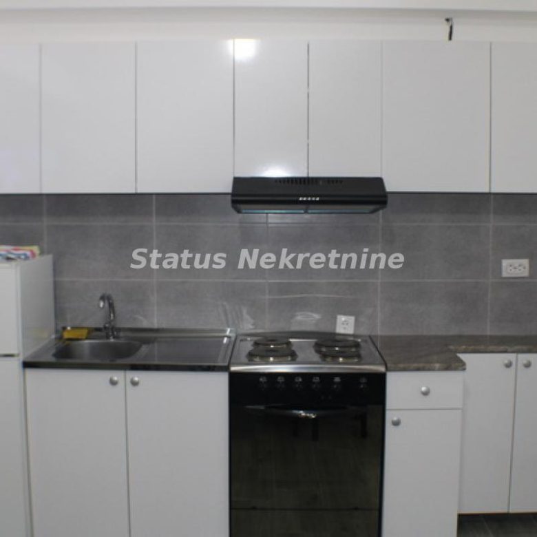 Stan Izdavanje Novi Sad  48 m2