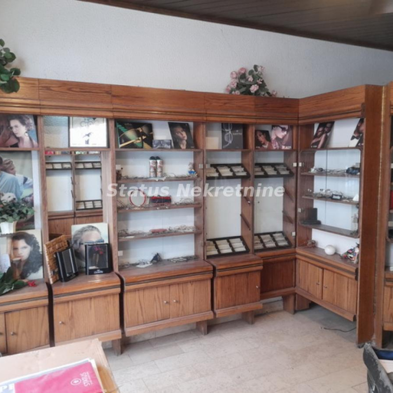 Lokal Prodaja Novi Sad  32 m2