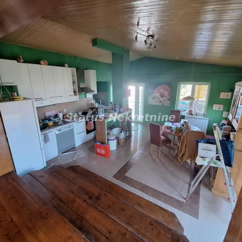 Kuća Prodaja Beočin  135 m2