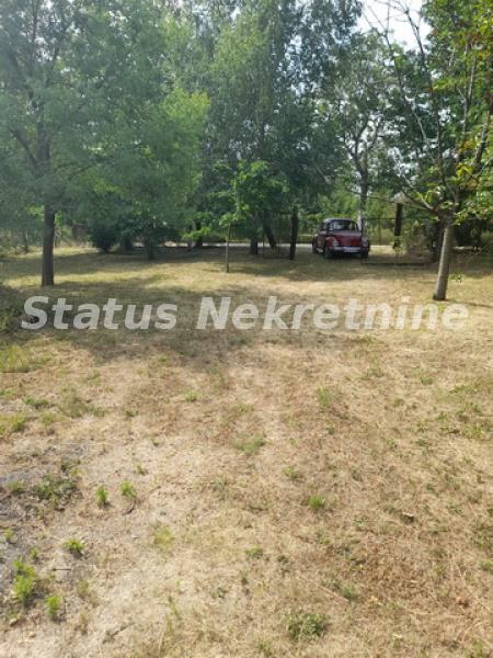 Plac Prodaja Inđija  0 m2