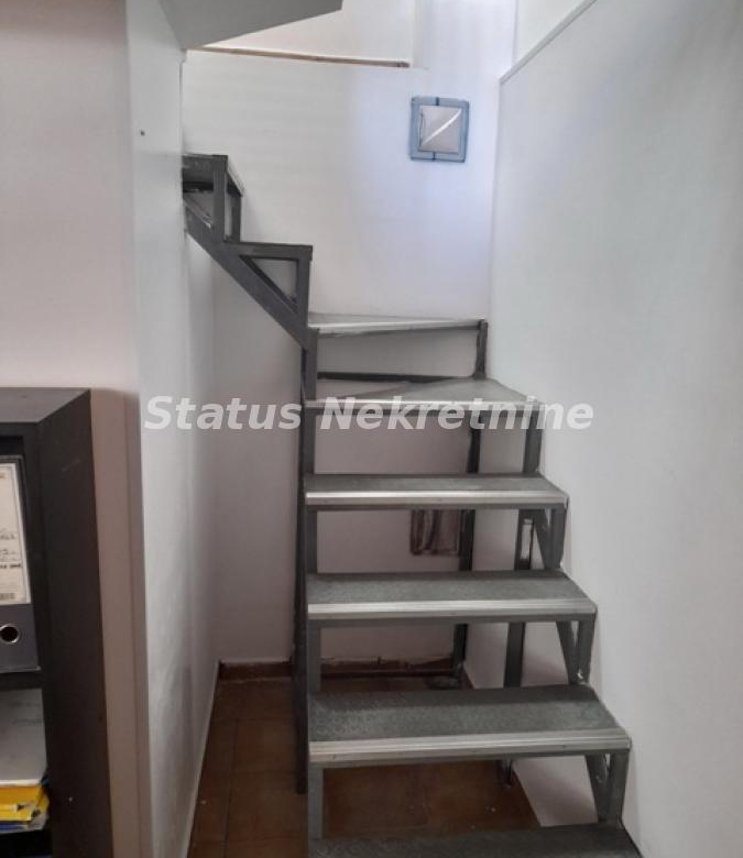 Lokal Prodaja Novi Sad  133 m2