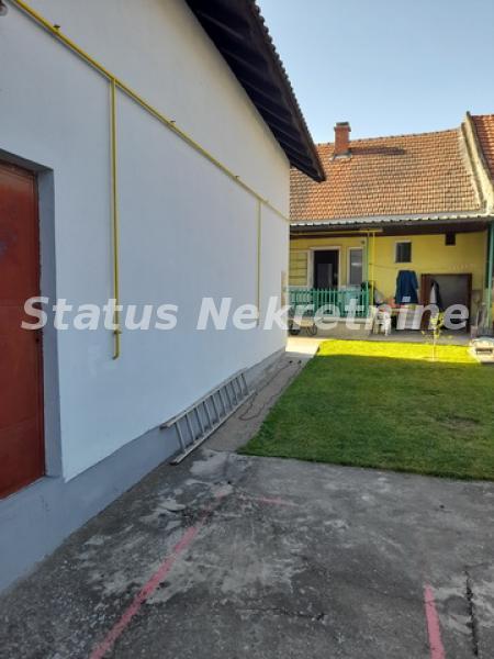 Kuća Prodaja Novi Sad  180 m2