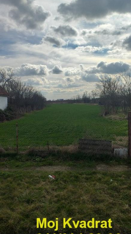 Plac – Stara Pazova, Okolina Krnješevci – ID 23085.