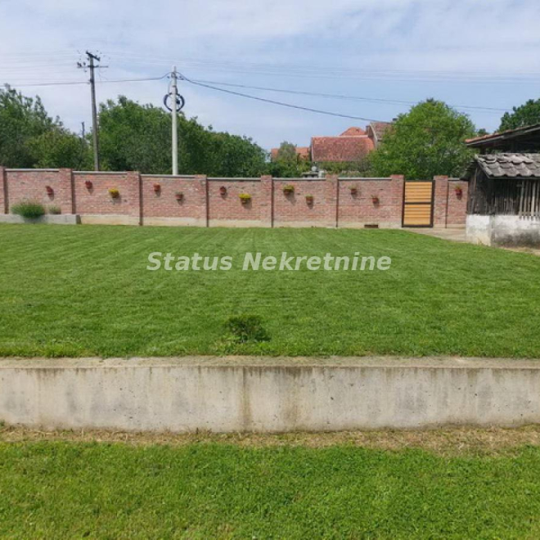 Kuća Prodaja Inđija  261 m2