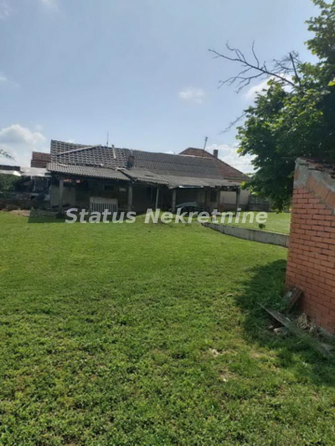 Kuća Prodaja Inđija  261 m2