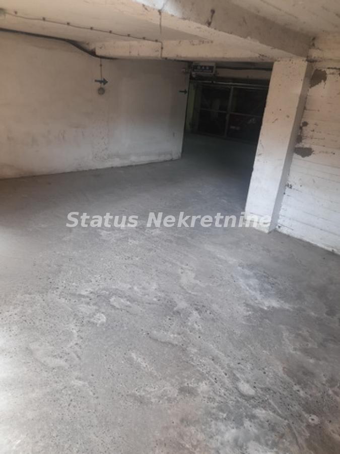 Garaža Izdavanje Novi Sad Garaža Izdavanje Novi Sad 16 m2